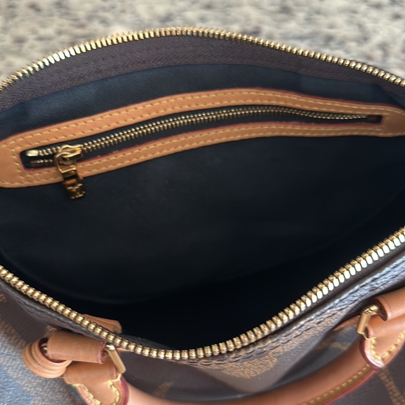 Louis Vuitton speedy 30 large reversed monogram. Very rare find. Like brand new. - Picture 6 of 7